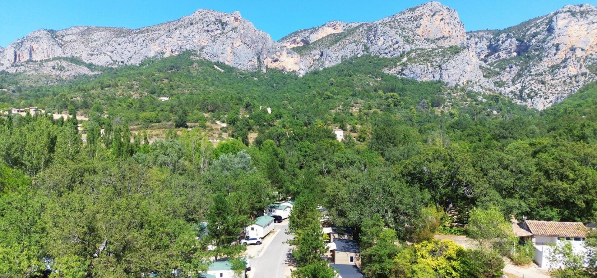 Camping Le Saint Clair Moustiers-Sainte-Marie Exterior photo